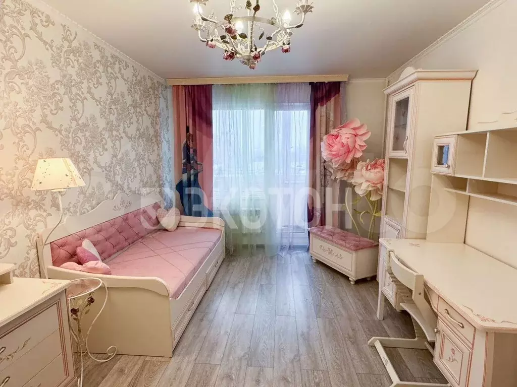 2-к. квартира, 70 м, 3/17 эт. - Фото 1