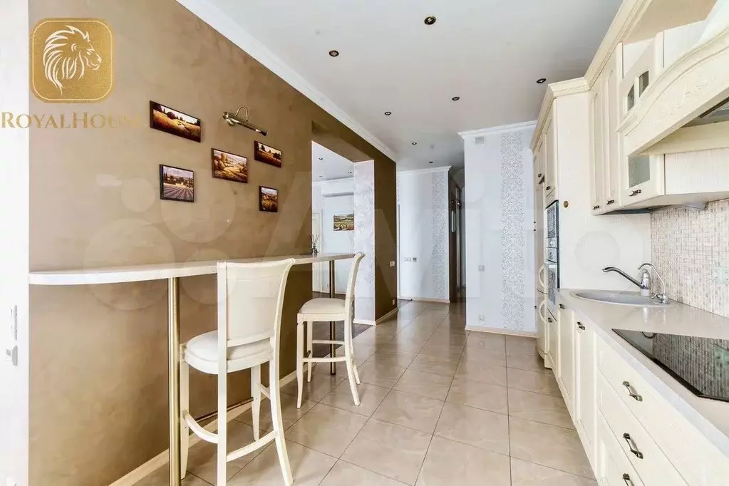 3-к. квартира, 100 м, 15/19 эт. - Фото 1