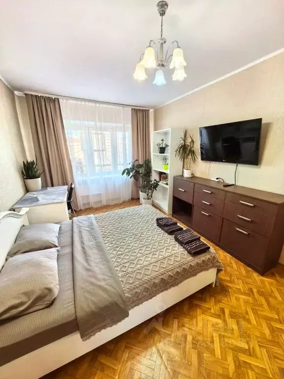 2-к кв. Ханты-Мансийский АО, Сургут просп. Ленина, 70/1 (57.0 м) - Фото 0