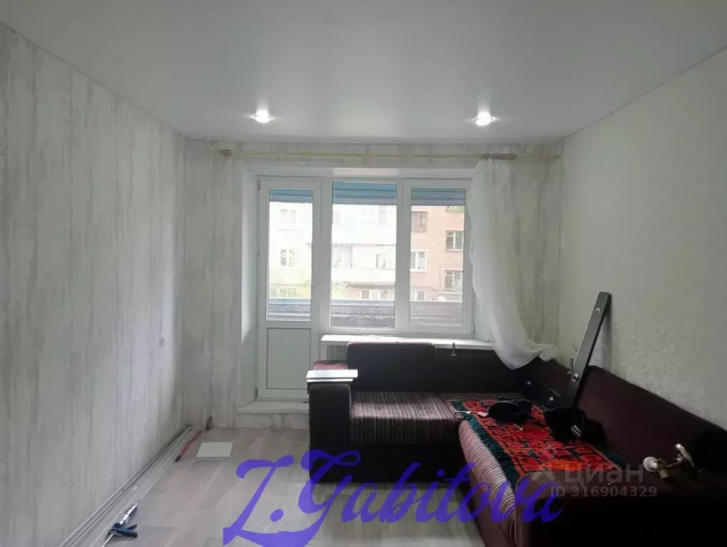 2-к кв. Оренбургская область, Орск Краснодонская ул., 8 (44.2 м) - Фото 2