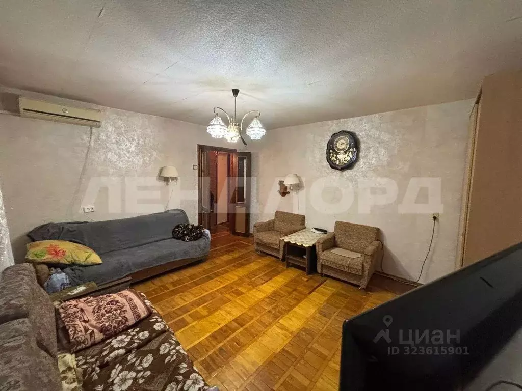 3-к кв. Ростовская область, Новочеркасск Баклановский просп., 106 ... - Фото 2