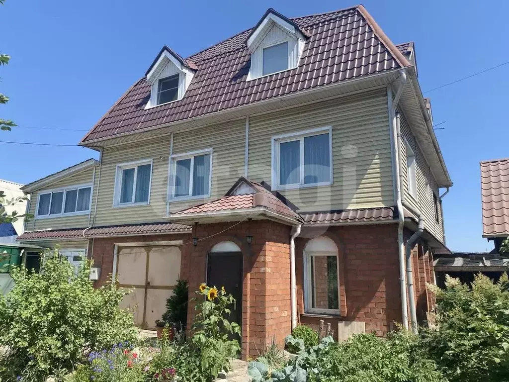 Дом в Бурятия, Улан-Удэ ул. Блюхера, 50 (271 м) - Фото 0