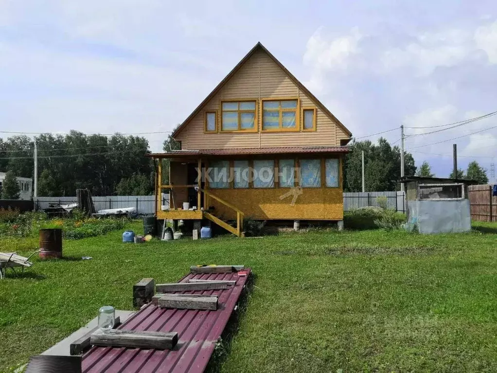 Дом в Новосибирская область, Искитимский район, с. Морозово ул. ... - Фото 1