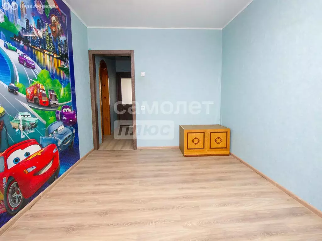4-комнатная квартира: Ульяновск, проспект Врача Сурова, 23 (81.4 м) - Фото 1