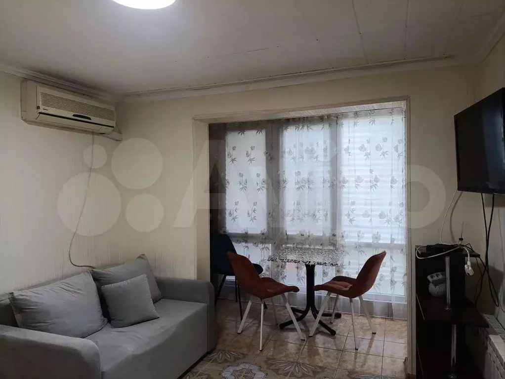 Комната 25 м, 1/2 эт. - Фото 1