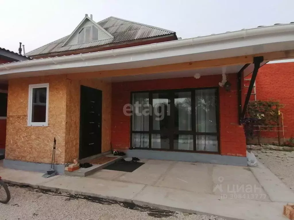 Дом в Псковская область, Остров 1 Мая ул. (570 м) - Фото 1