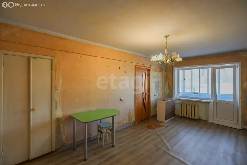 3-комнатная квартира: Ангарск, 13-й микрорайон, 3 (65 м) - Фото 1