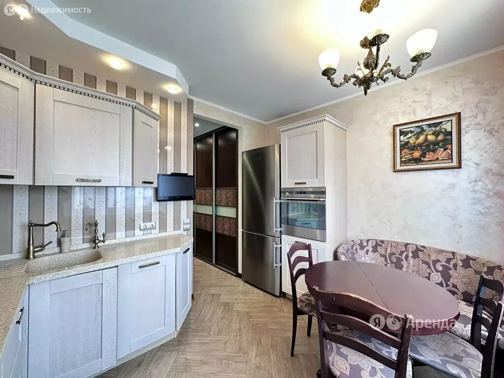3-комнатная квартира: Москва, улица Екатерины Будановой, 8к2 (75 м) - Фото 0