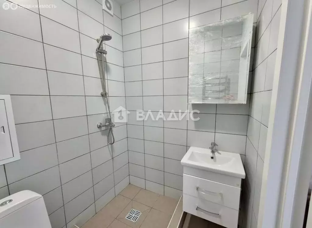 Квартира-студия: Белгород, Семейная улица, 37 (27 м) - Фото 2