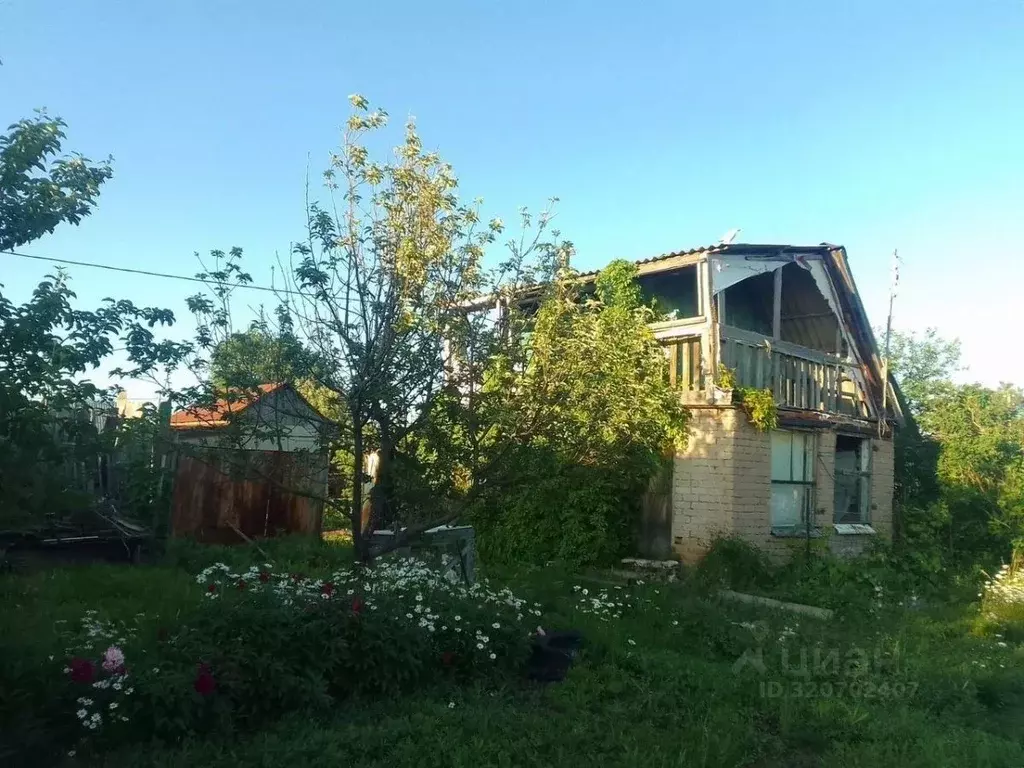 Дом в Оренбургская область, Сакмарский район, Татаро-Каргалинский ... - Фото 1