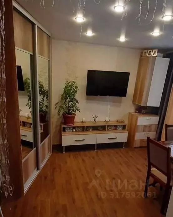 2-к кв. Курганская область, Курган ул. Дзержинского, 52 (30.1 м) - Фото 0