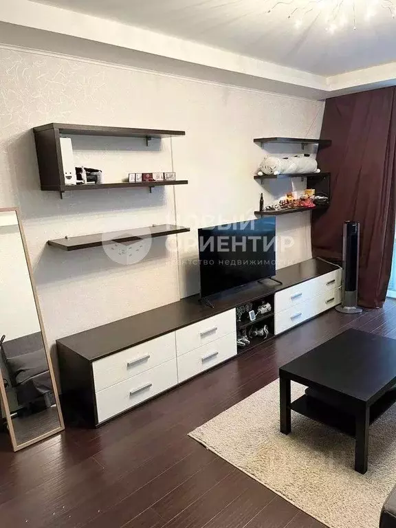 1-к кв. Свердловская область, Екатеринбург ул. Чкалова, 124 (42.0 м) - Фото 1