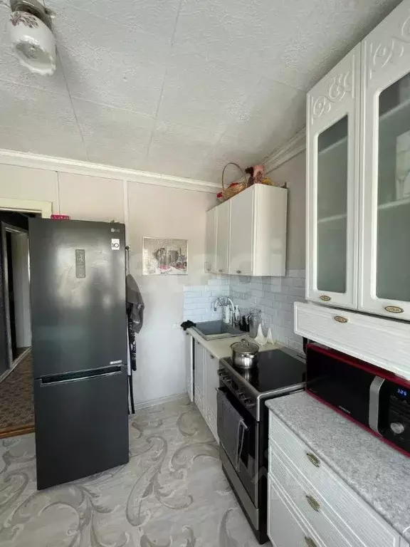 3-к кв. Ханты-Мансийский АО, Нягань Интернациональная ул., 106 (66.8 ... - Фото 1