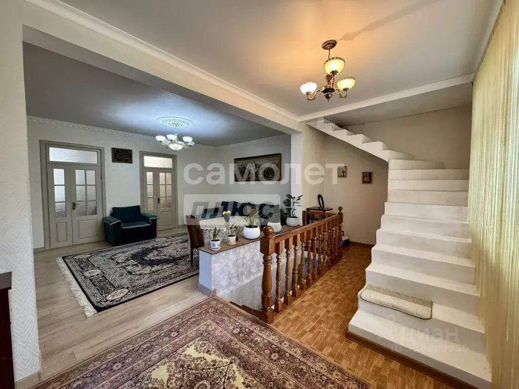 Дом в Дагестан, Махачкала Научный Городок мкр, ул. Чиркейская, 89 (450 ... - Фото 1