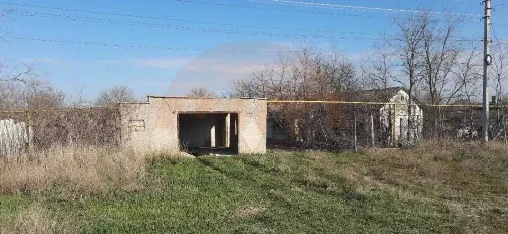 Дом в Крым, Сакский район, с. Орехово ул. Нижняя (78 м) - Фото 1