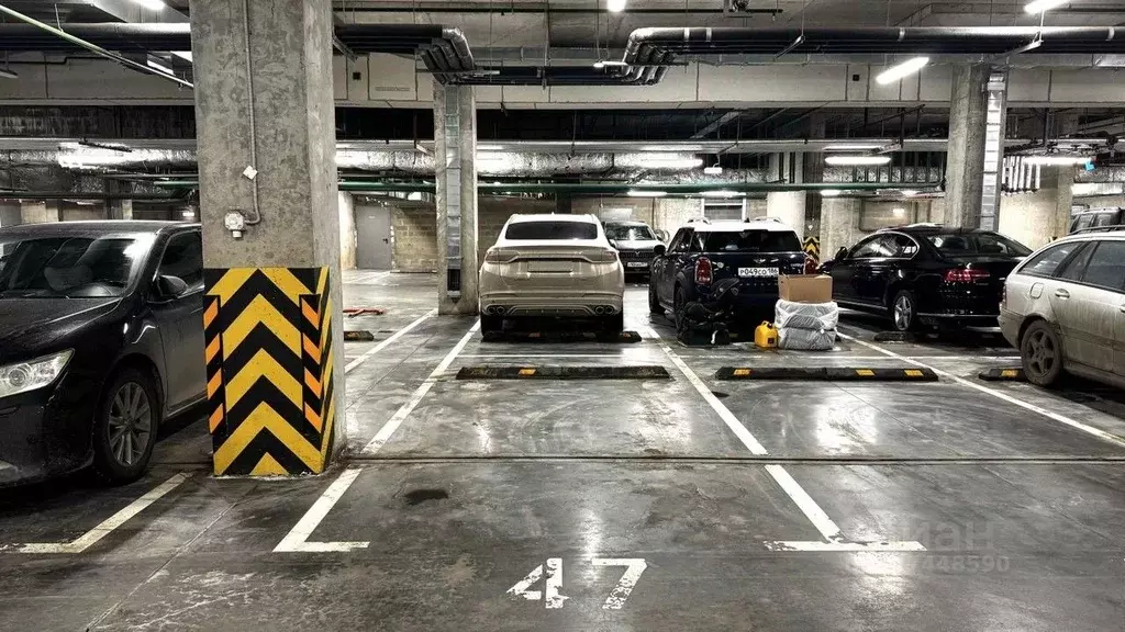 Гараж в Московская область, Красногорск ул. Липовой Рощи, 6к2 (13 м) - Фото 1