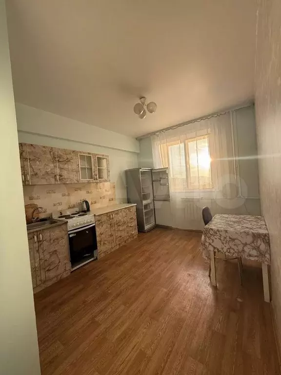 1-к. квартира, 37 м, 4/5 эт. - Фото 1