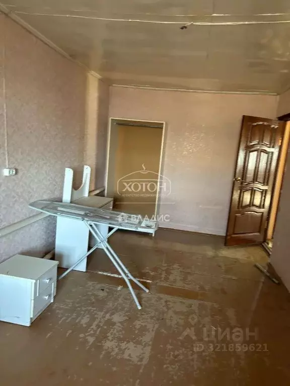 Дом в Калмыкия, Октябрьский район, пос. Большой Царын ул. Победы (64 ... - Фото 1