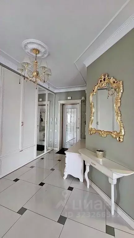 3-к кв. Красноярский край, Красноярск ул. Авиаторов, 41 (88.0 м) - Фото 1