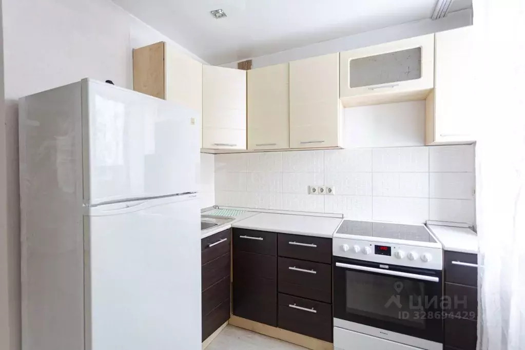 2-к кв. Кемеровская область, Новокузнецк Народная ул., 29 (43.0 м) - Фото 1