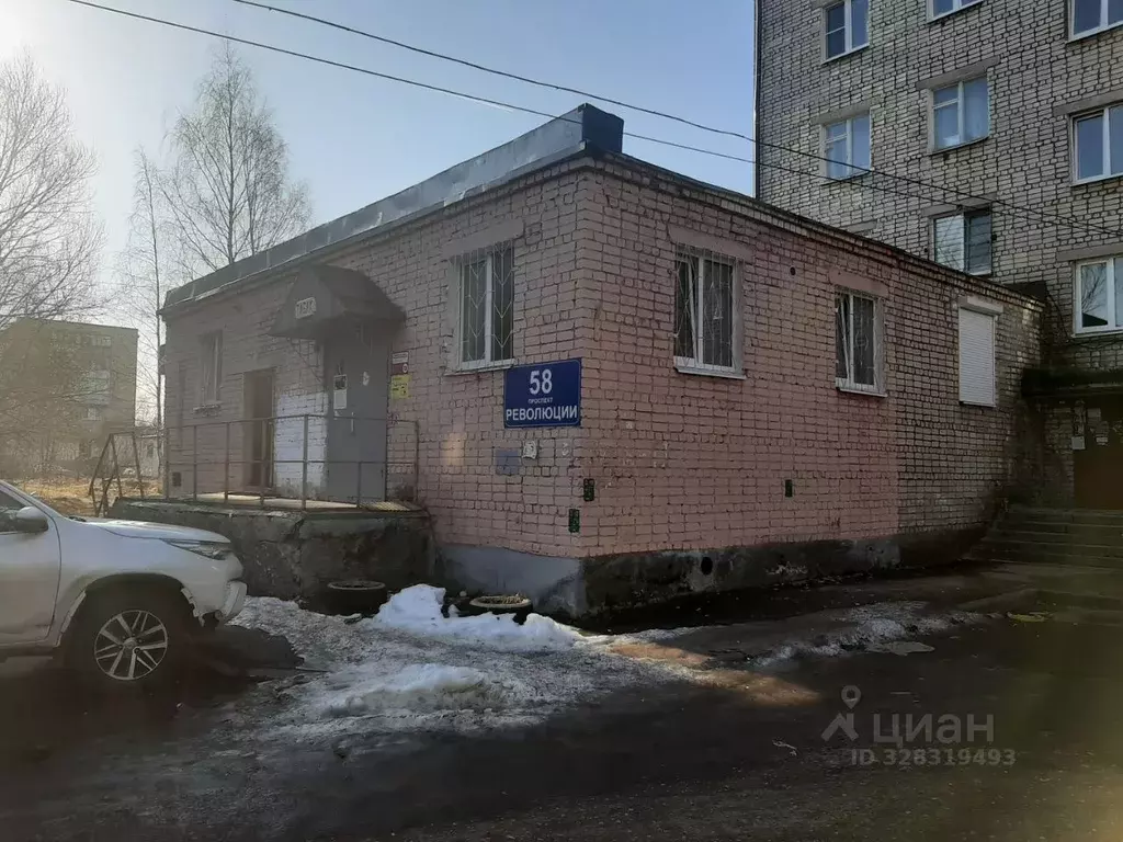 Помещение свободного назначения в Ярославская область, Рыбинск просп. ... - Фото 1