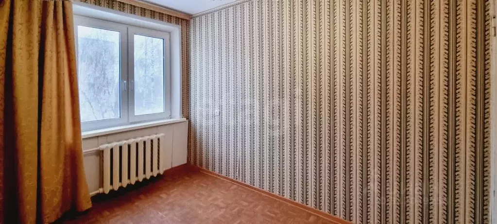 3-к кв. Смоленская область, Ярцево ул. Энтузиастов, 29 (53.4 м) - Фото 0