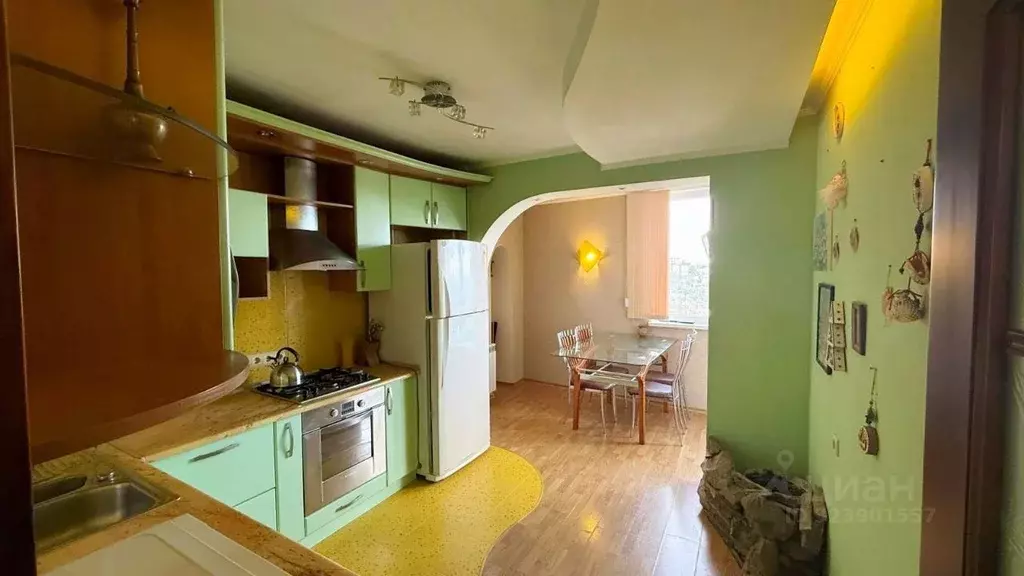 3-к кв. Крым, Ялта ул. Ударника, 10 (80.0 м) - Фото 1