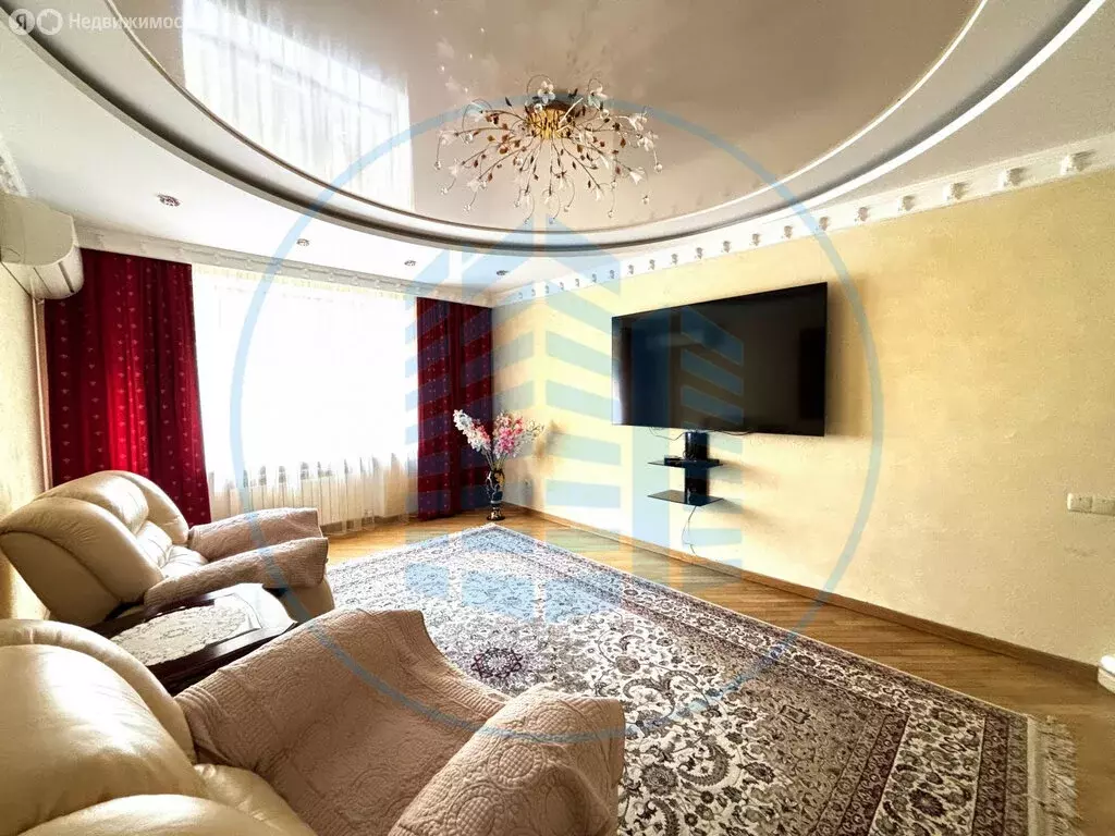 3-комнатная квартира: Ессентуки, улица Орджоникидзе, 84к1 (106.1 м) - Фото 1