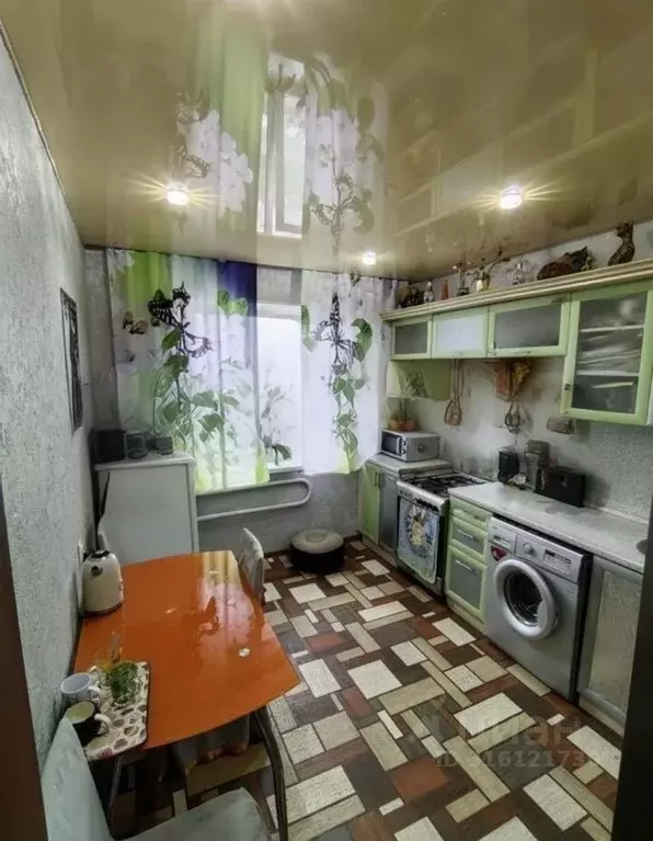 3-к кв. Белгородская область, Старый Оскол Рудничный мкр, 10 (62.0 м) - Фото 0