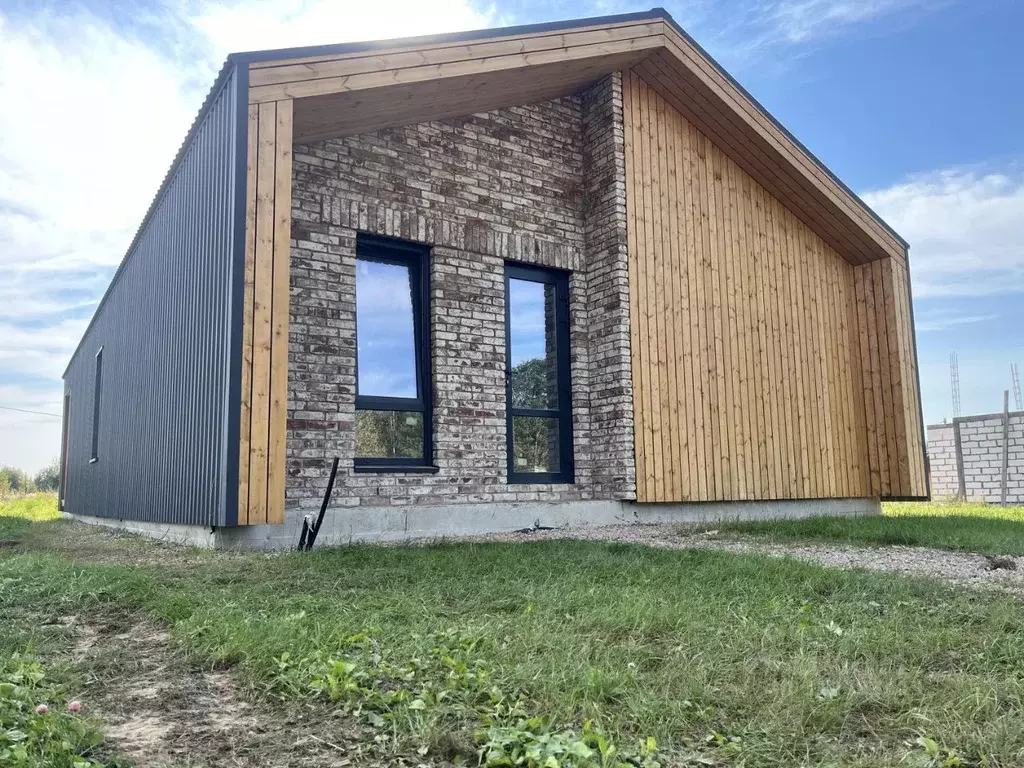 Дом в Калужская область, Малоярославецкий муниципальный округ, с. ... - Фото 2