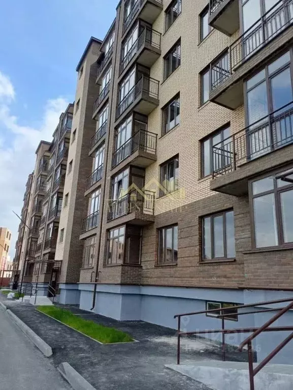 1-к кв. Северная Осетия, Владикавказ ул. Хадарцева, 39 (50.0 м) - Фото 1