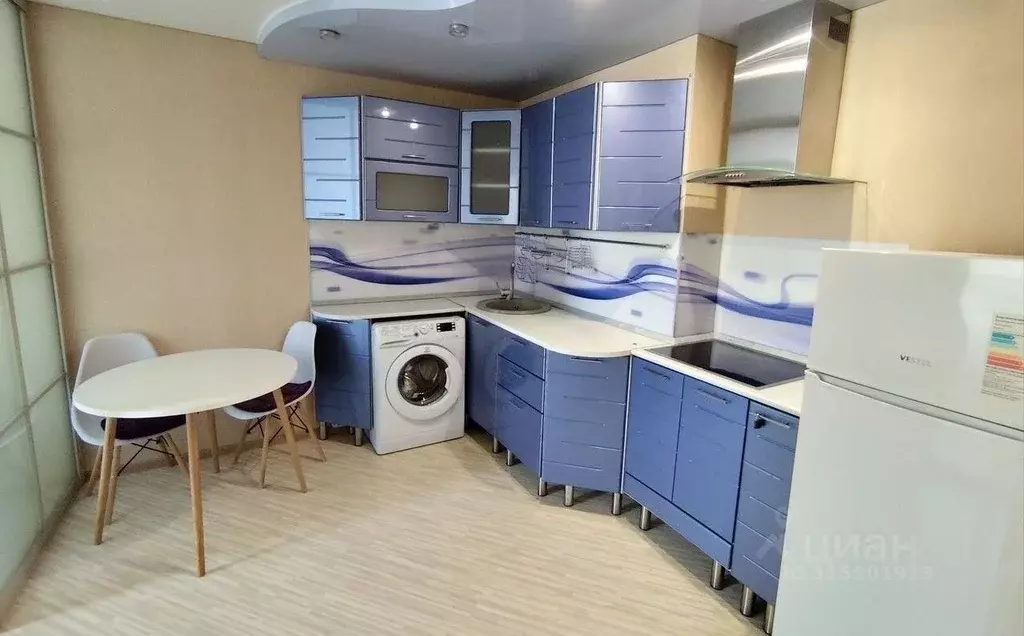 2-к кв. Кировская область, Киров Заводская ул., 6к2 (41.0 м) - Фото 0