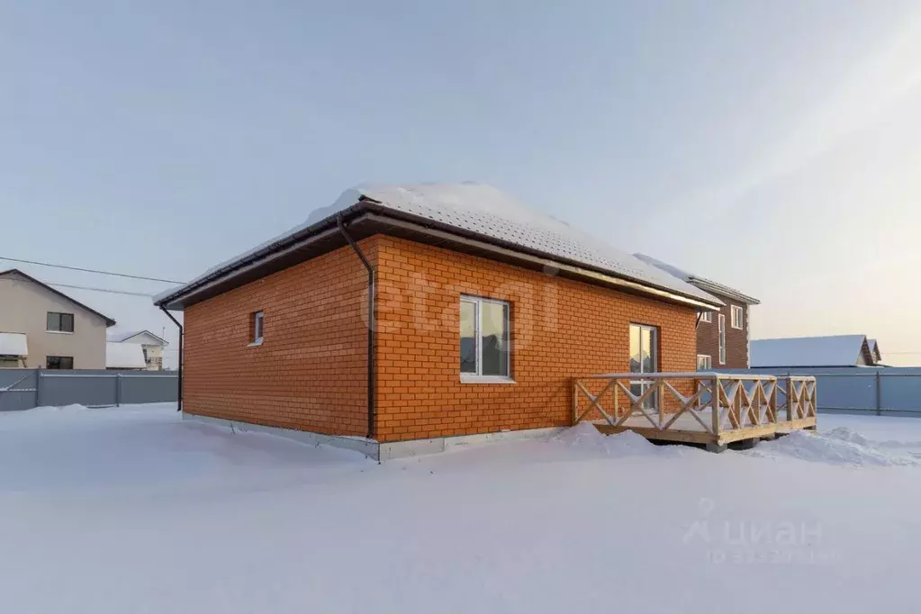 Дом в Тюменская область, Тюменский муниципальный округ, Серебряный Бор ... - Фото 1