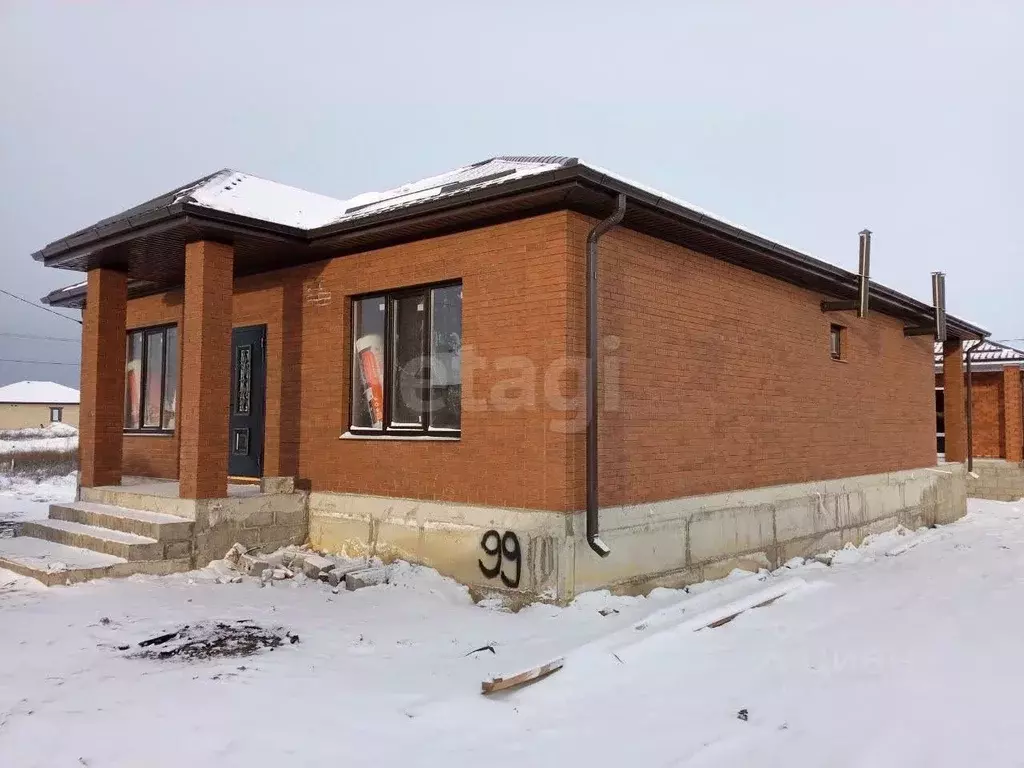 Дом в Ставропольский край, Михайловск Шпаковский район, ул. Александра ... - Фото 2