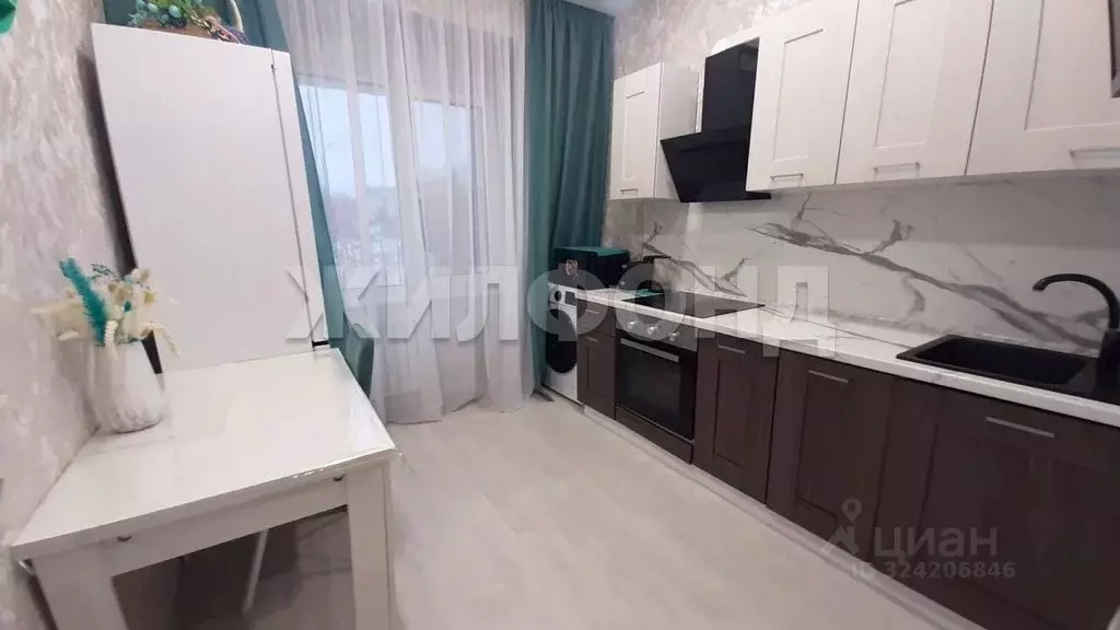 1-к кв. Ханты-Мансийский АО, Когалым Береговая ул., 55 (33.7 м) - Фото 1