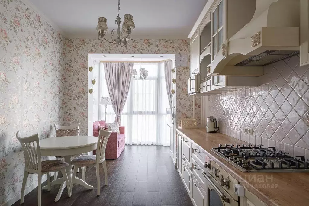 Квартира, 3 комнаты, 91 м - Фото 0