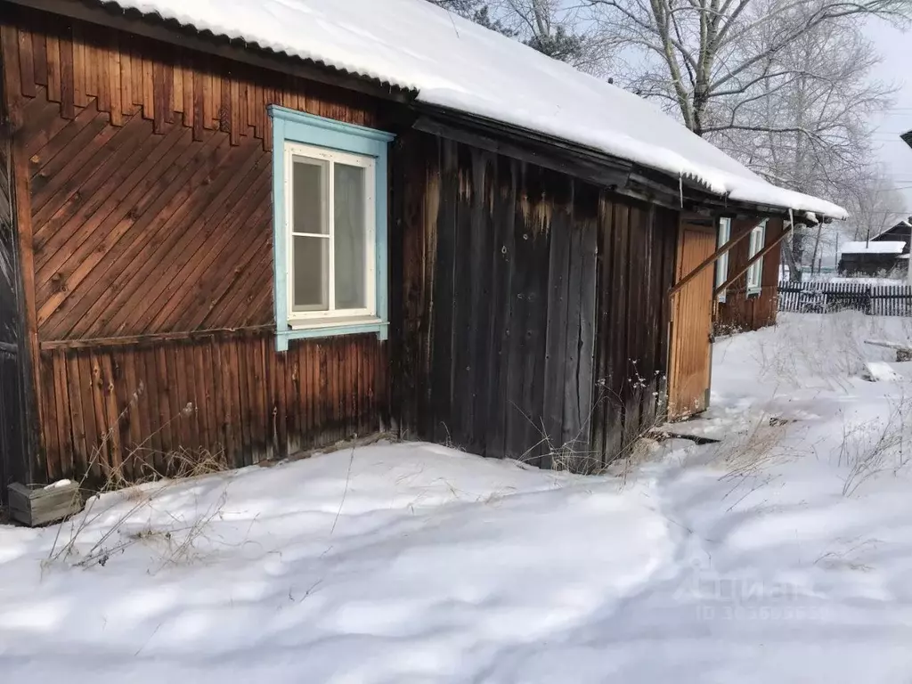 Дом в Красноярский край, Уярский район, с. Сушиновка ул. Ленина, 25 ... - Фото 1