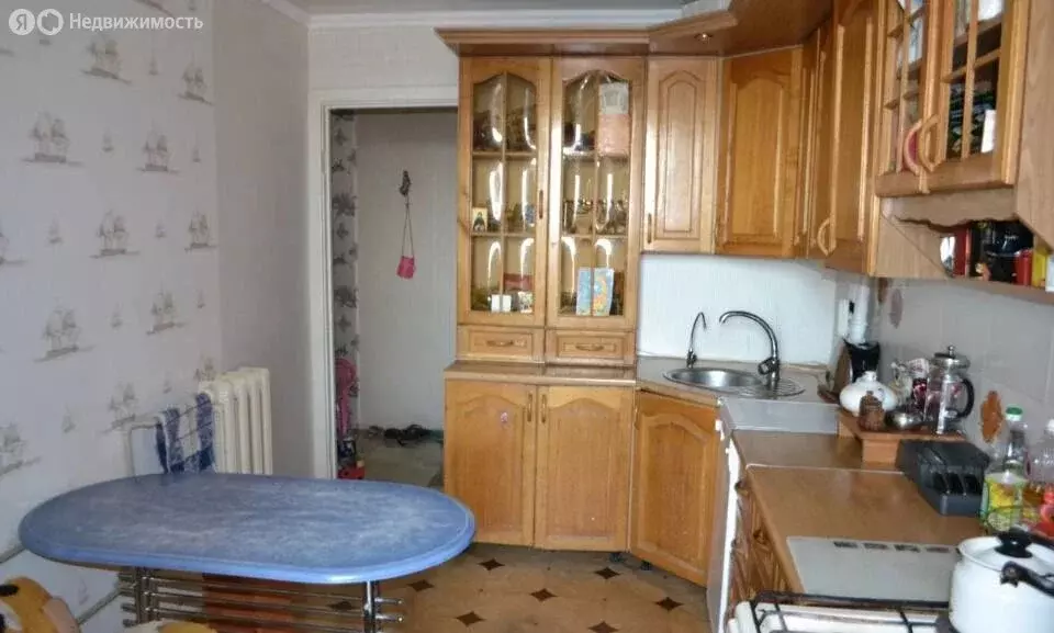 4-комнатная квартира: Евпатория, проспект Победы, 10Б (80 м) - Фото 2