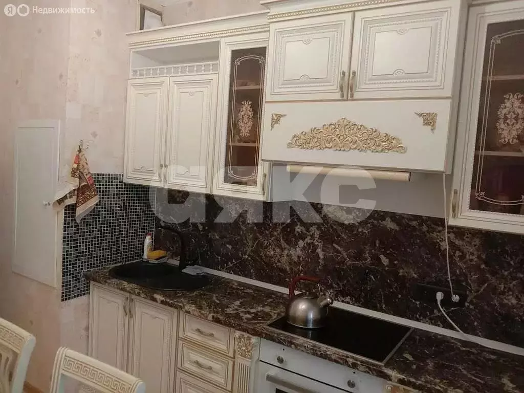 3-комнатная квартира: Ростов-на-Дону, улица Жданова, 5/36 (67.9 м) - Фото 1