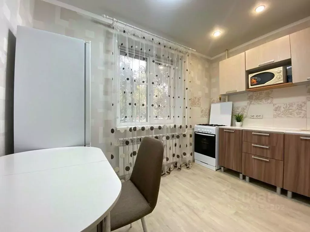 1-к кв. Оренбургская область, Оренбург ул. Родимцева, 8 (36.9 м) - Фото 1