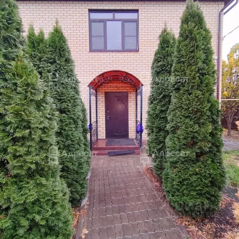 Дом в Волгоградская область, Волгоград ул. Героев Тулы (298 м) - Фото 1