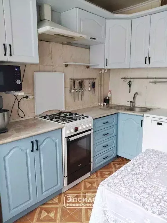 4-к кв. Курская область, Курск Студенческая ул., 5 (77.4 м) - Фото 0