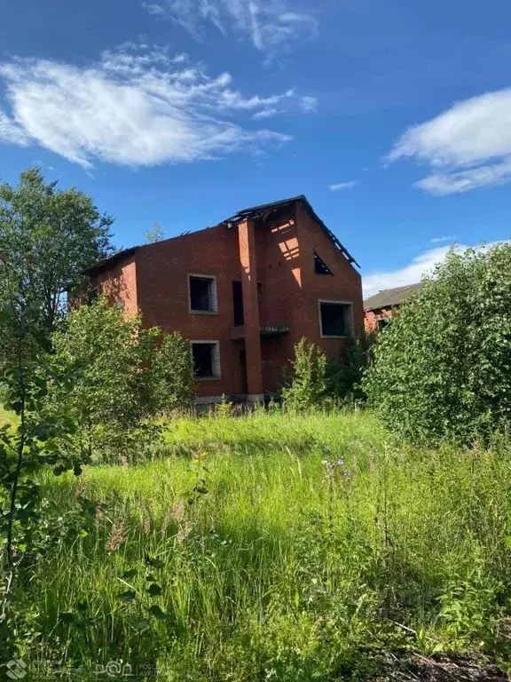 Участок в Московская область, Волоколамский муниципальный округ, д. ... - Фото 1