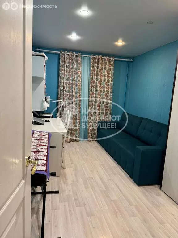 3-комнатная квартира: Пермь, улица Подводников, 27А (69.3 м) - Фото 0
