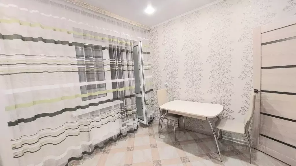 1-к кв. Брянская область, Брянск ул. Красный Маяк, 111 (45.8 м) - Фото 2