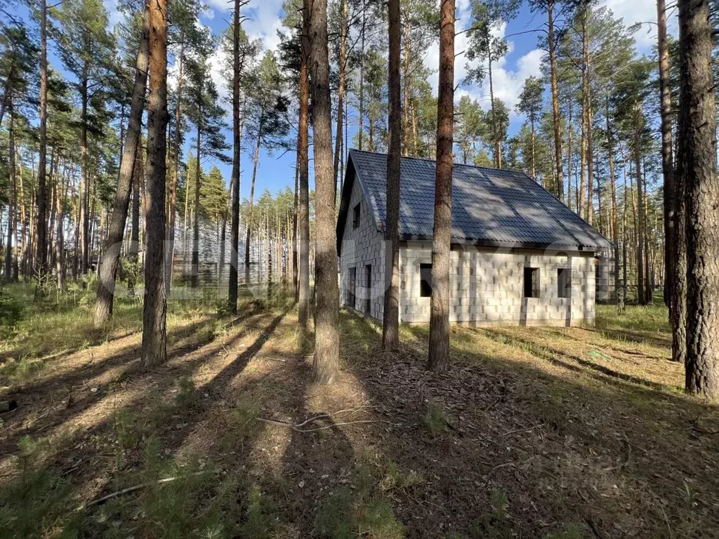 Дом в Липецкая область, Грязинский муниципальный округ, с. Ярлуково ... - Фото 1