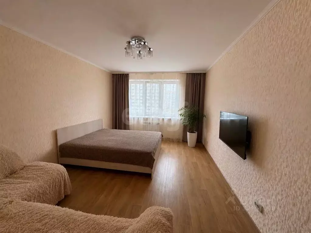 1-к кв. Чувашия, Чебоксары Ярмарочная ул., 7к2 (45.0 м) - Фото 0