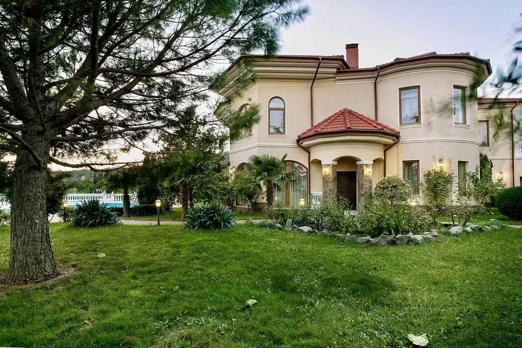 Дом в Крым, Алушта муниципальный округ, с. Малый Маяк ул. ... - Фото 0