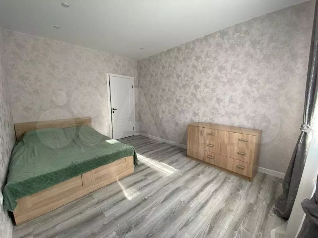 1-к. квартира, 39 м, 1/3 эт. - Фото 0
