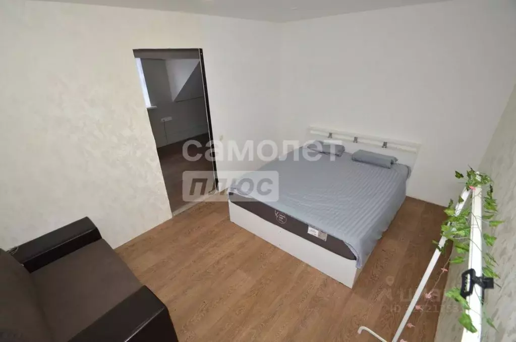 2-к кв. Свердловская область, Екатеринбург ул. Очеретина, 14 (67.0 м) - Фото 1